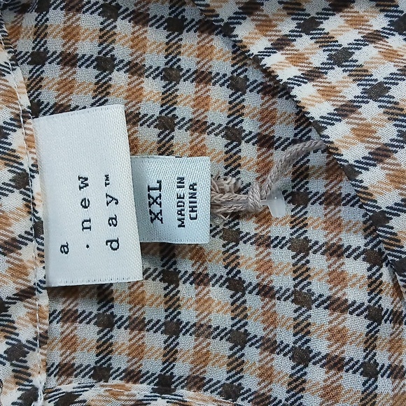 Long sleeve Belle cuff blouse size XX large - Picture 6 of 7